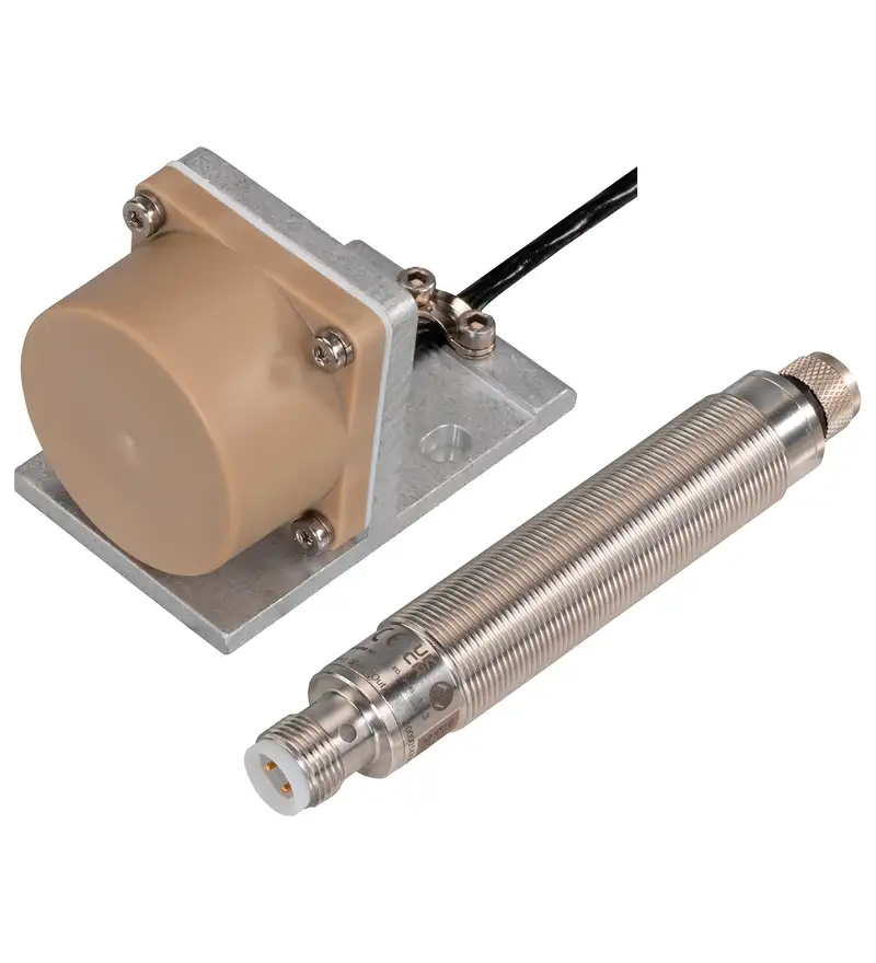 NBN25-F135-M18-25M-SET Kit de sensor inductivo